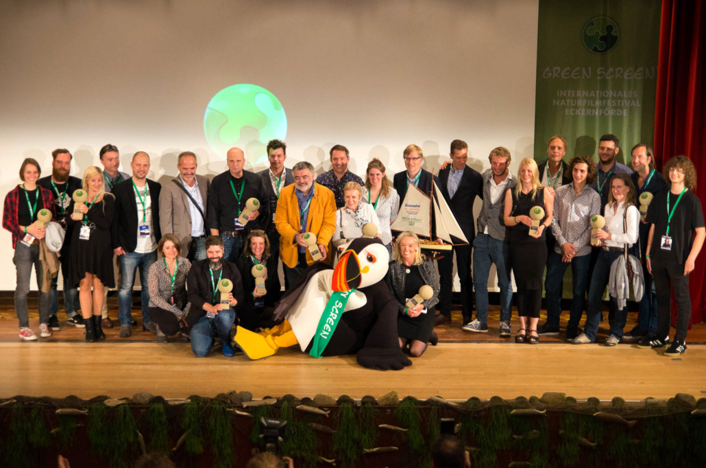 The happy winners of the 2017 GreenScreen Festival.© Ole Packschies